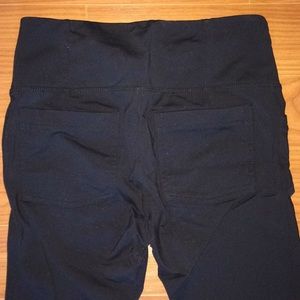 Athleta Pants - Black Athleta Leggings with Pockets Athleta Pants - Black Athleta Leggings with Pockets